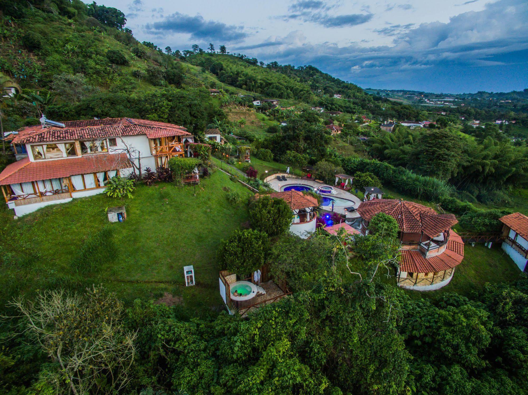 Hotel La Colina 5*